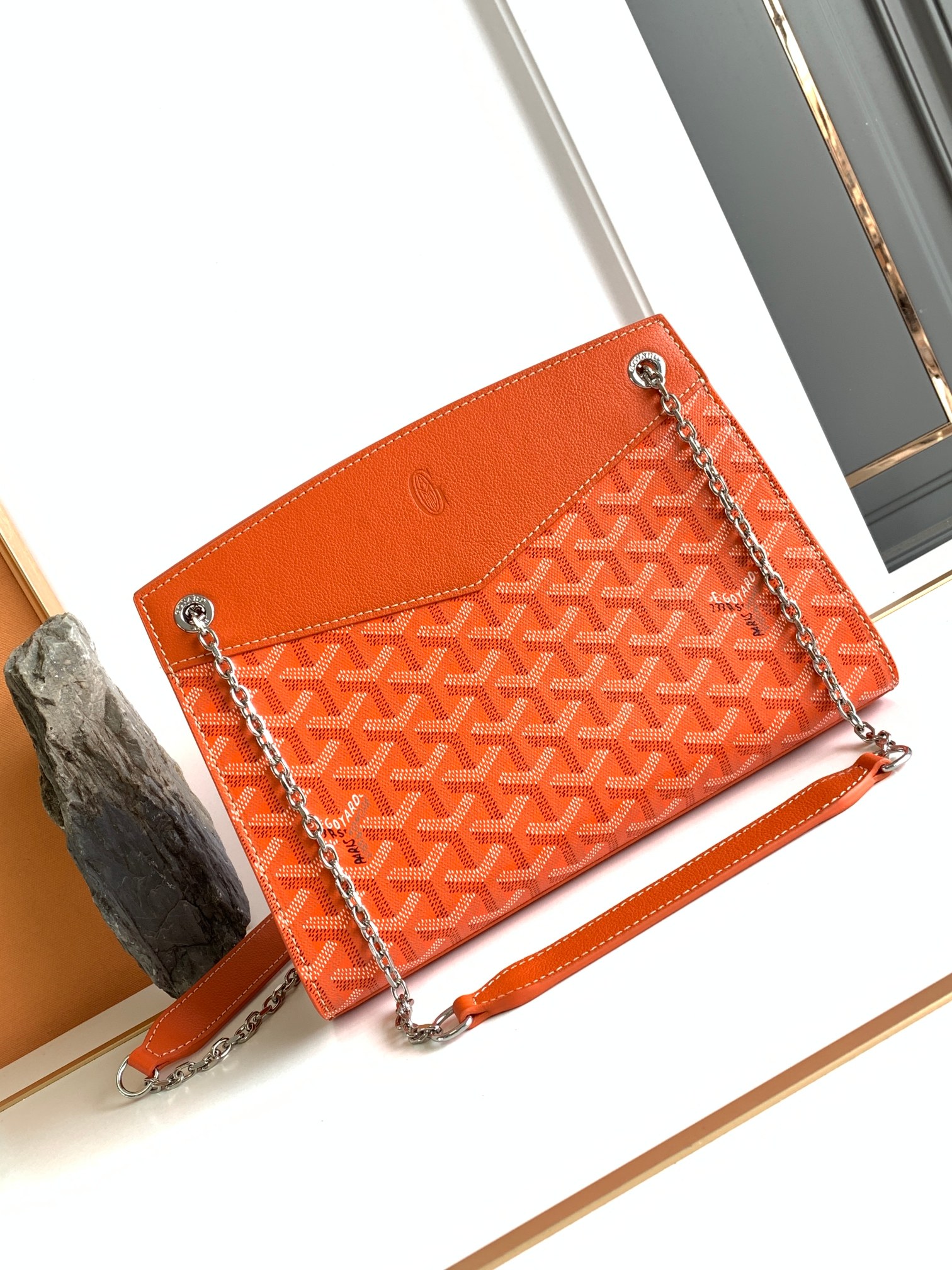 Rouette Structure PM Shoulder Bag In Orange